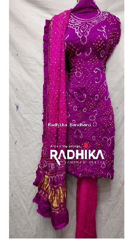 Radhika Bandhani